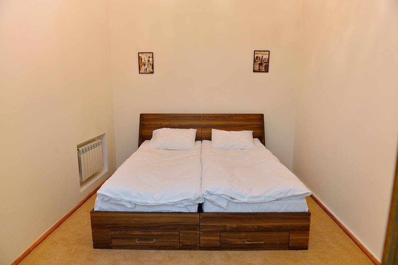 Baku Home Hostel מראה חיצוני תמונה