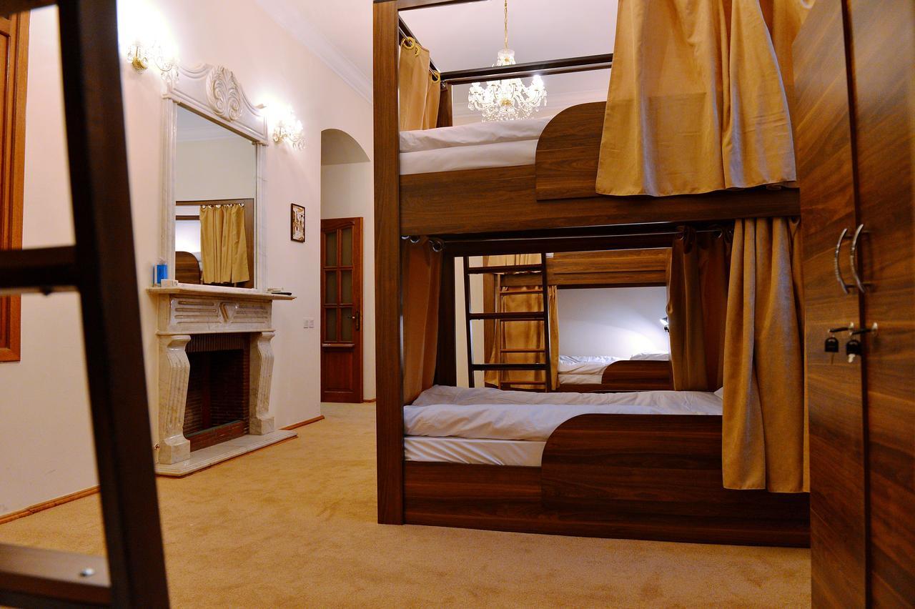 Baku Home Hostel מראה חיצוני תמונה