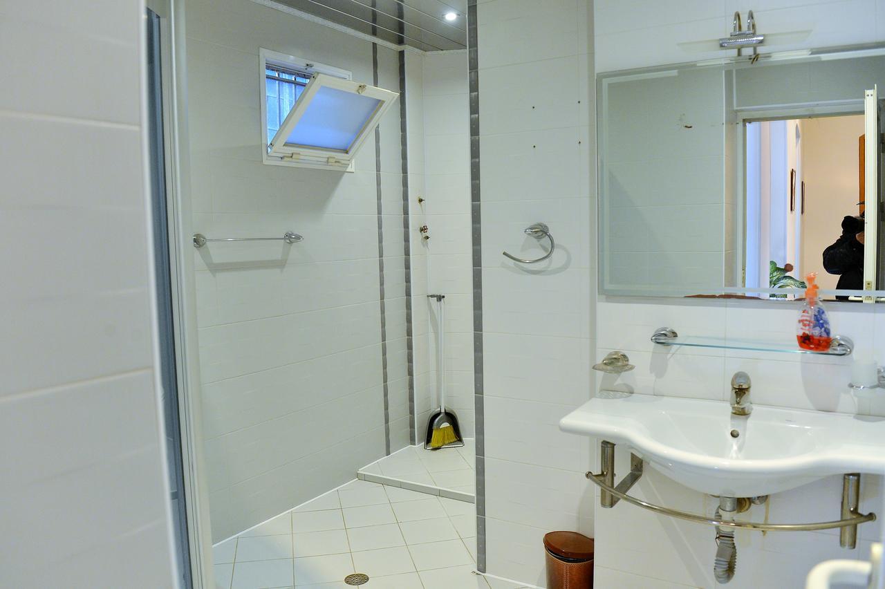 Baku Home Hostel מראה חיצוני תמונה